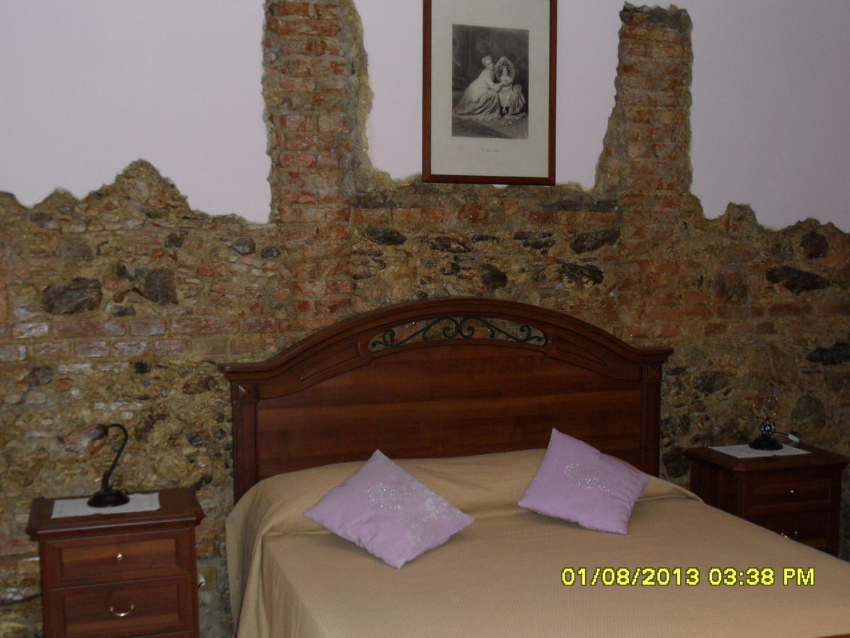 Bed & Breakfast Garrupa Marcellinara Værelse billede